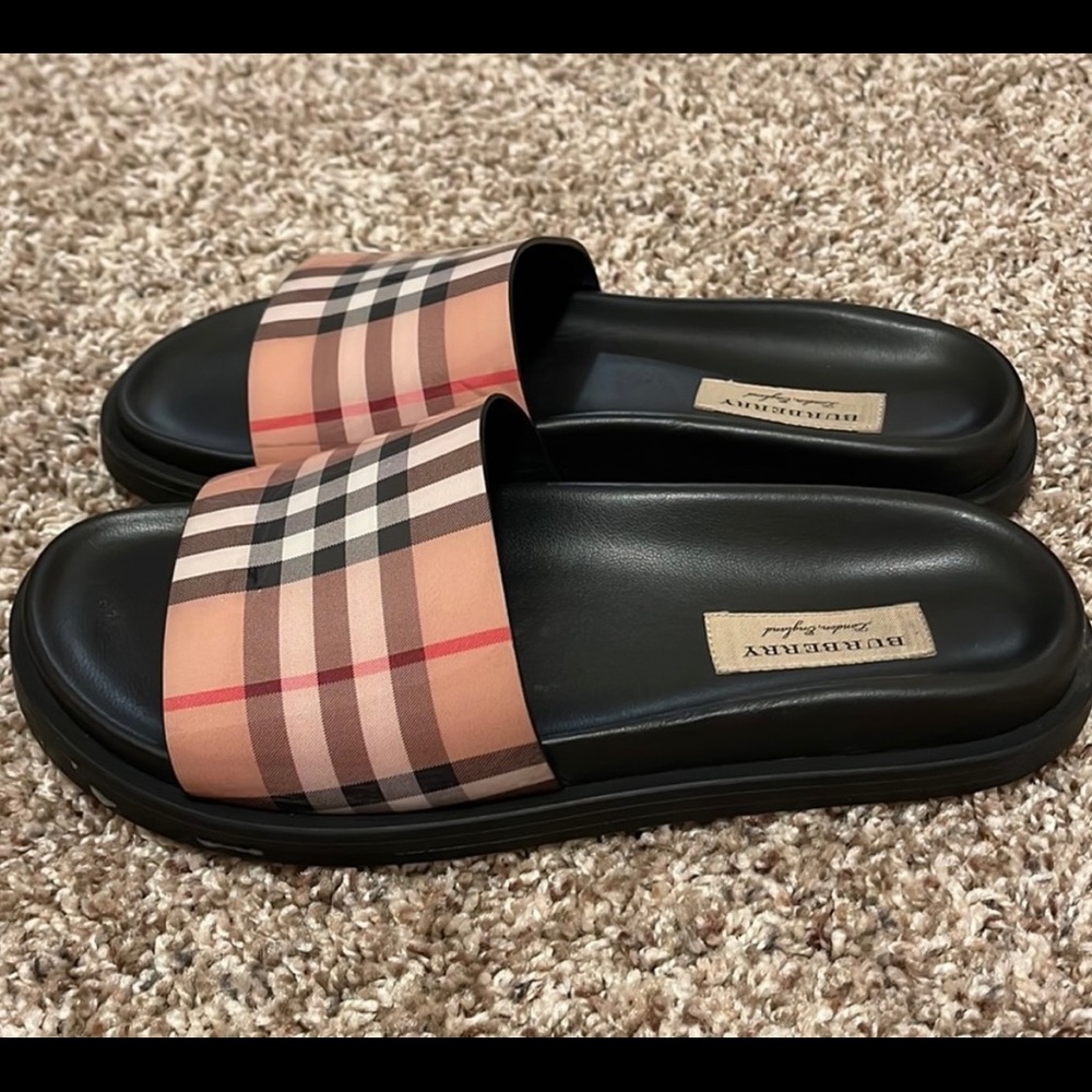 Authentic Burberry Womens Slides